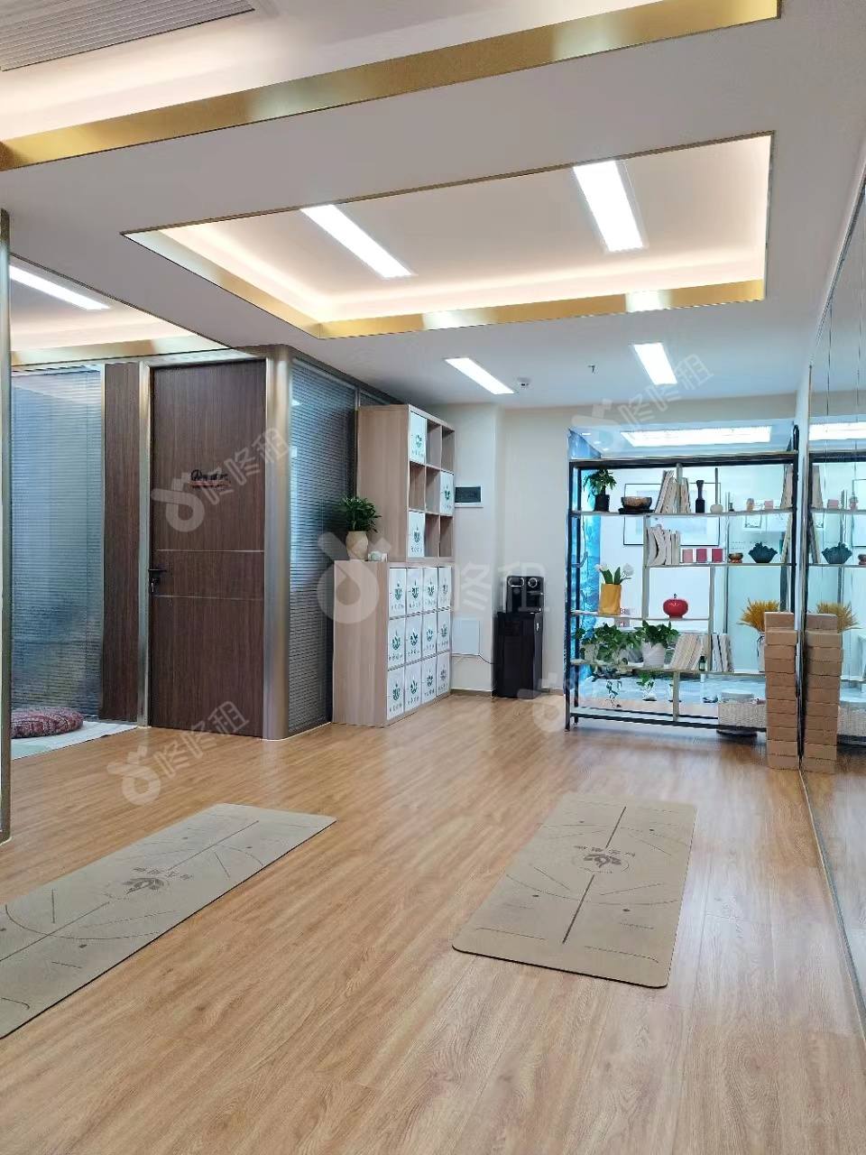 致远大厦_310平_精装_办公室开间