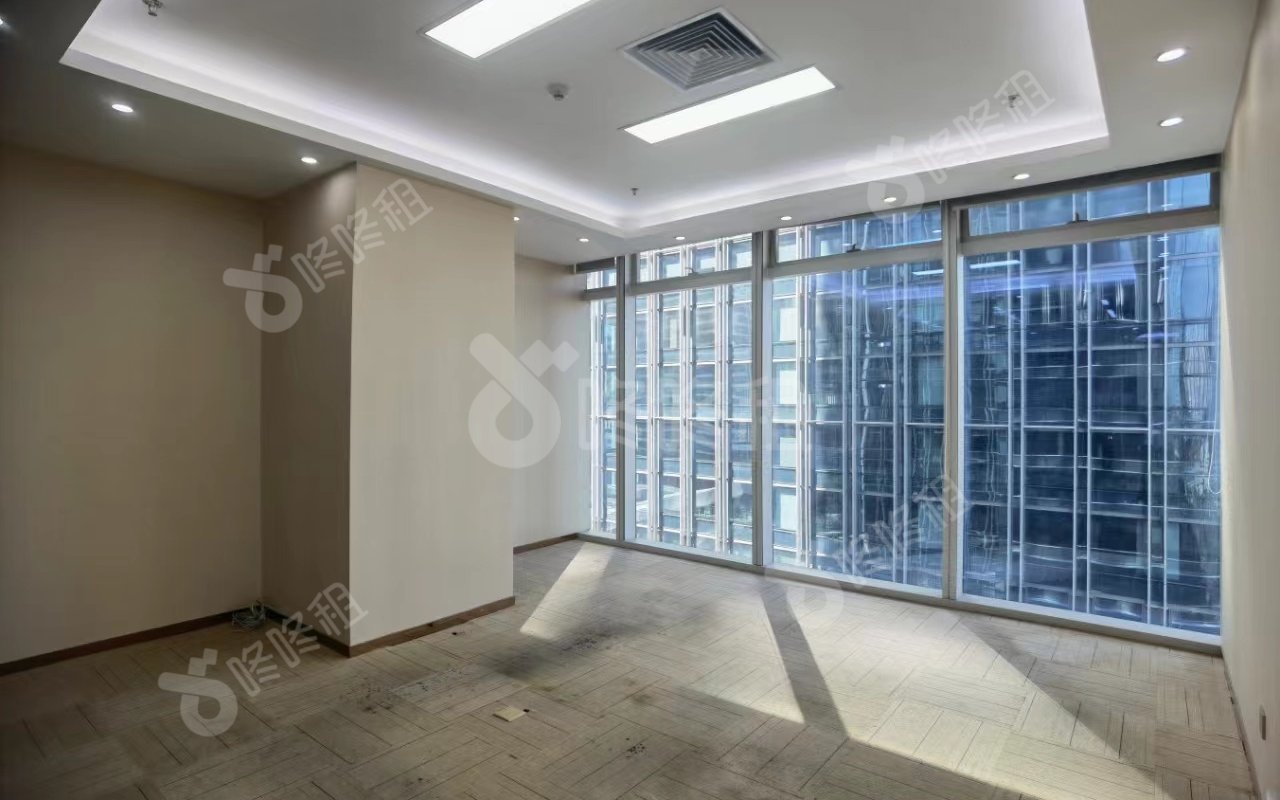 卓越前海壹号_420.1平_精装_办公室隔间