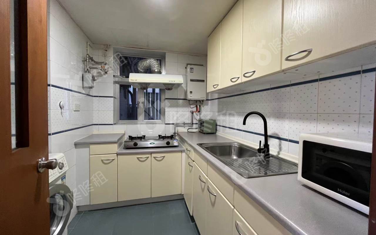 地王大厦(信兴广场)_102平_豪装_前台