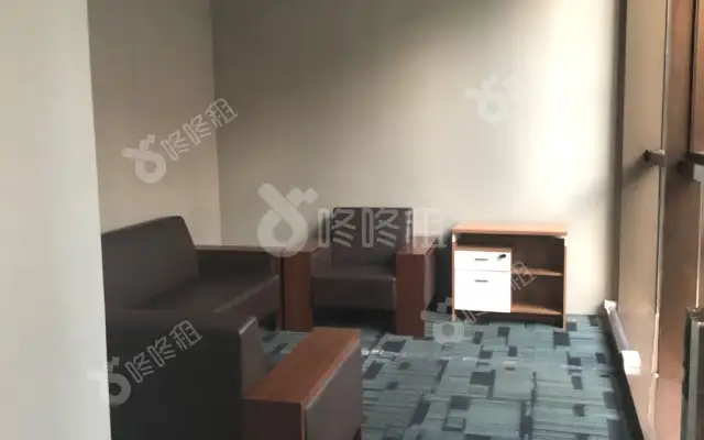 鸿隆世纪广场_356平_豪装_办公室房源出租