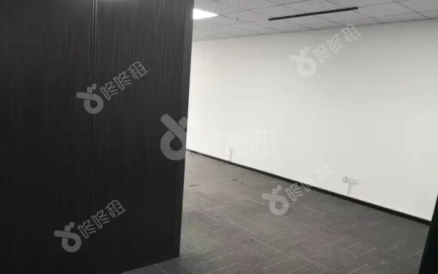 水贝石化工业区_130平_精装_办公室房源出租