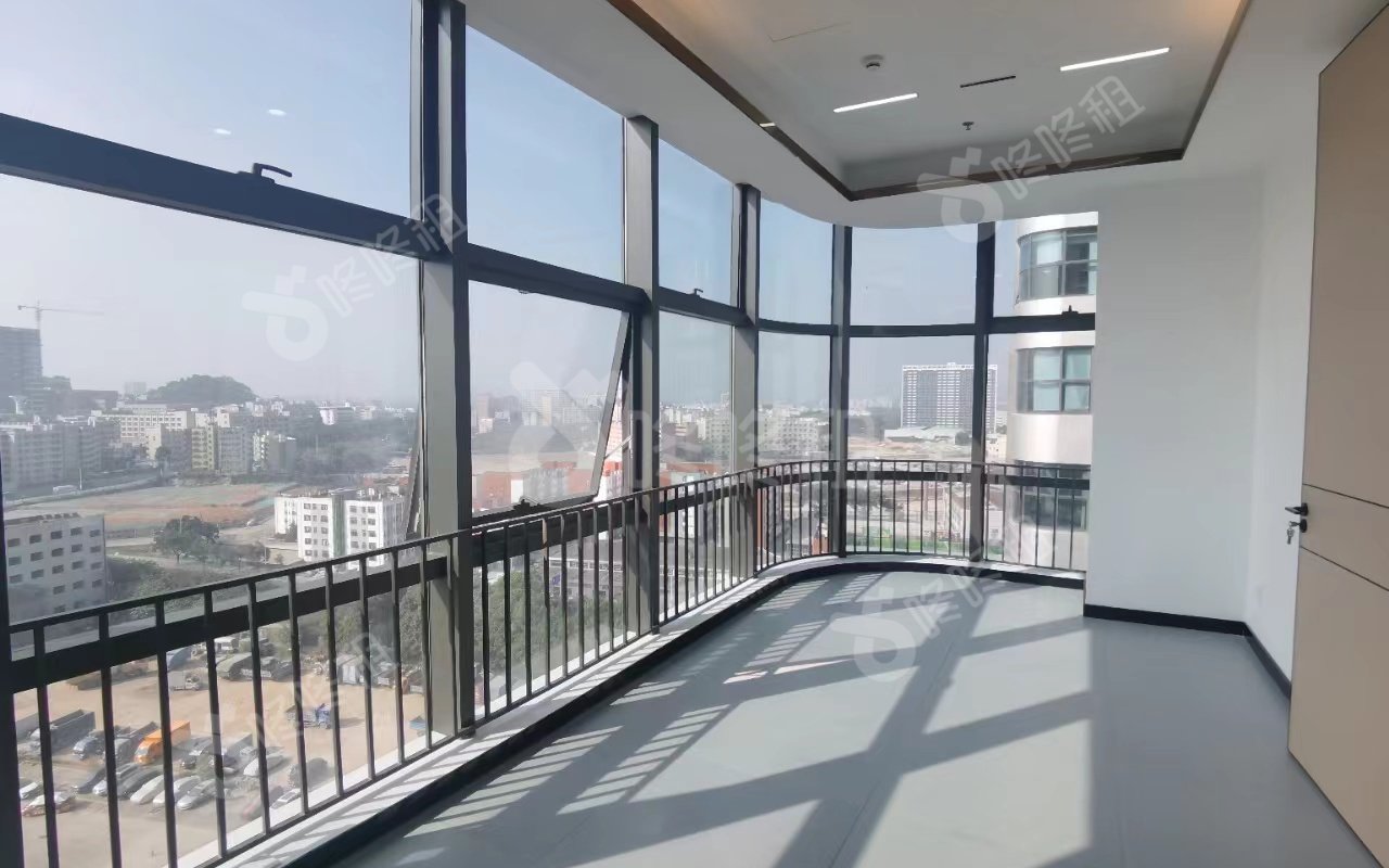 海谷科技大厦_206.79平_精装_办公室隔间