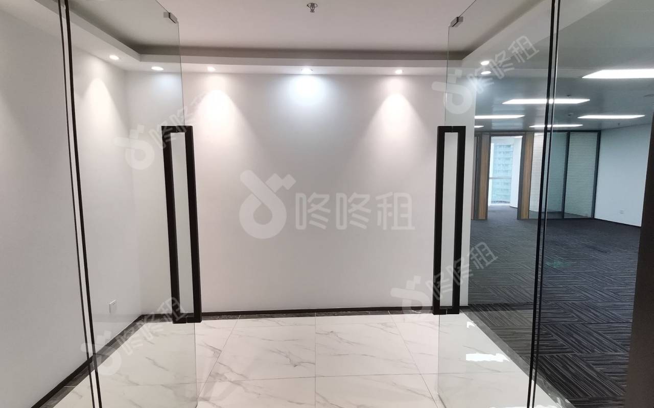 众冠时代广场_242平_精装_前台