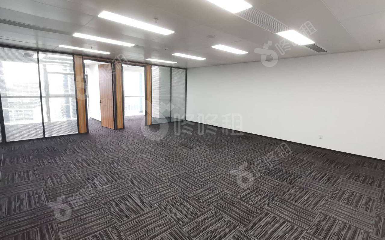 众冠时代广场_242平_精装_前台