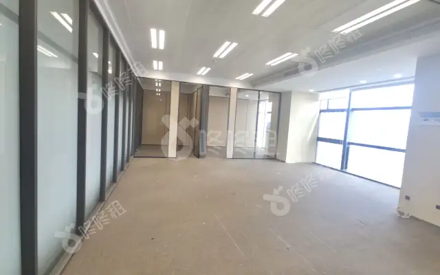 恒大天璟_241平米_精装_办公室房源出租
