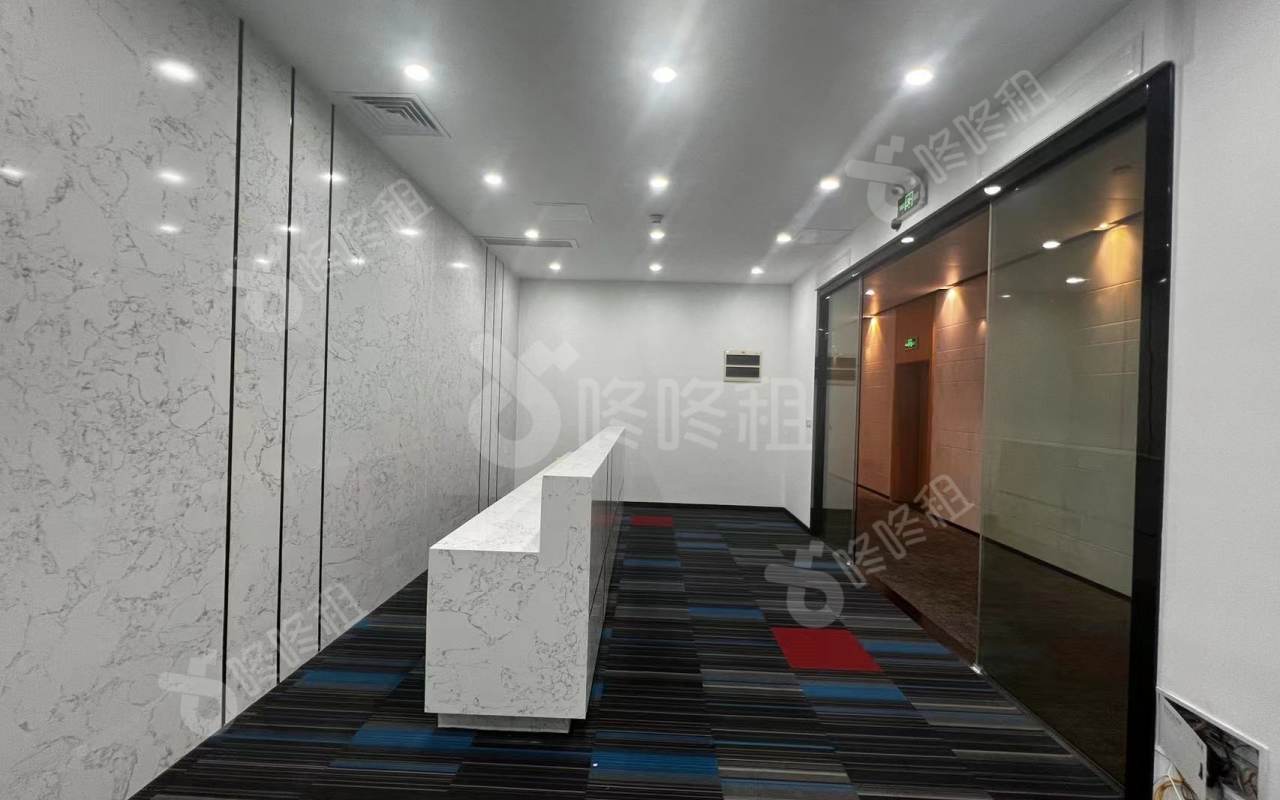 信利康大厦_270平_精装_前台