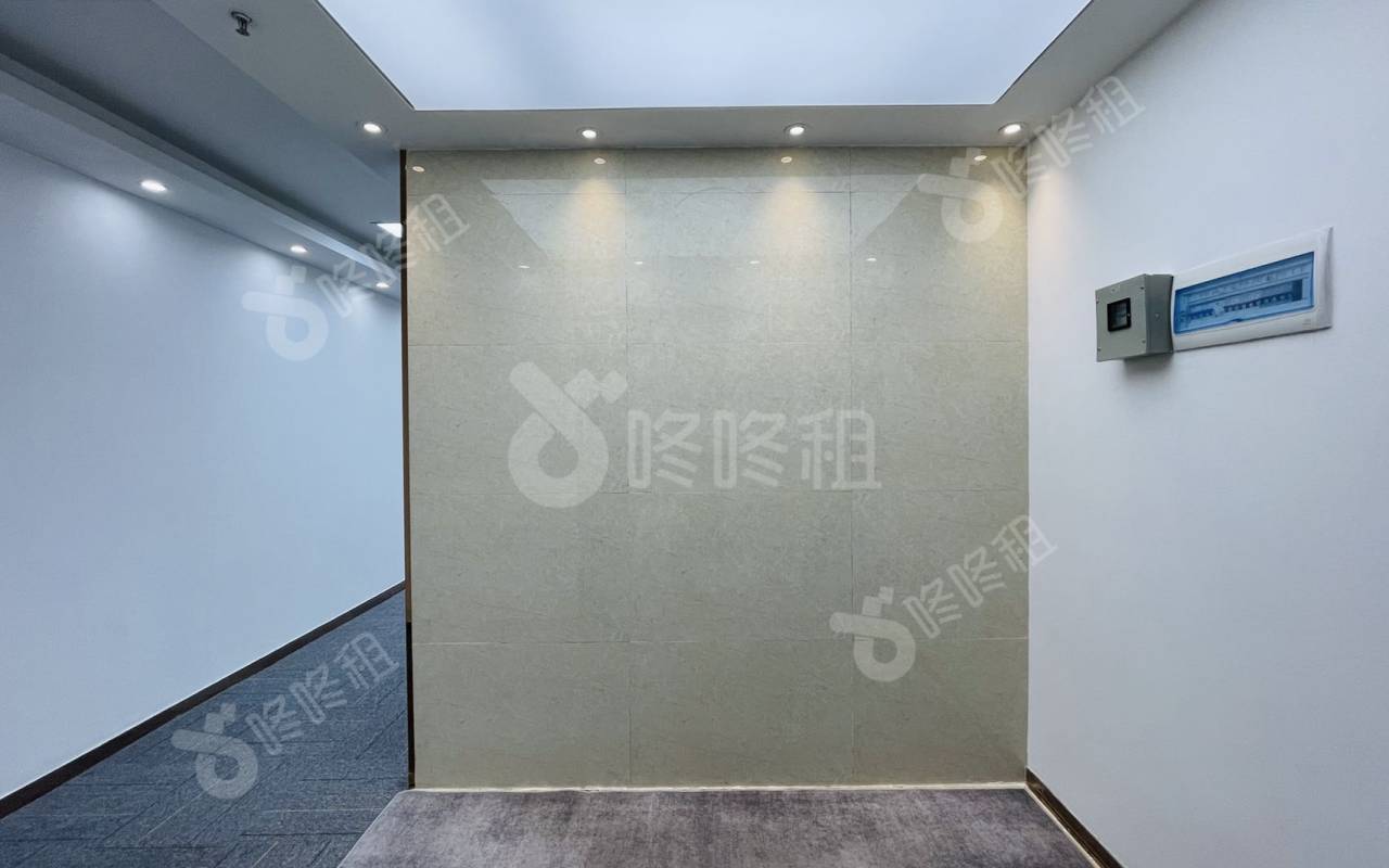 西海岸大厦_98平_精装_前台