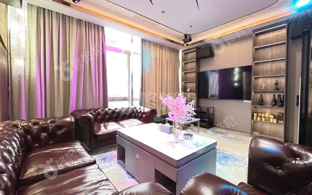 鹏润达大厦(鹏润达商业广场)_581平米_豪装_办公室房源出租