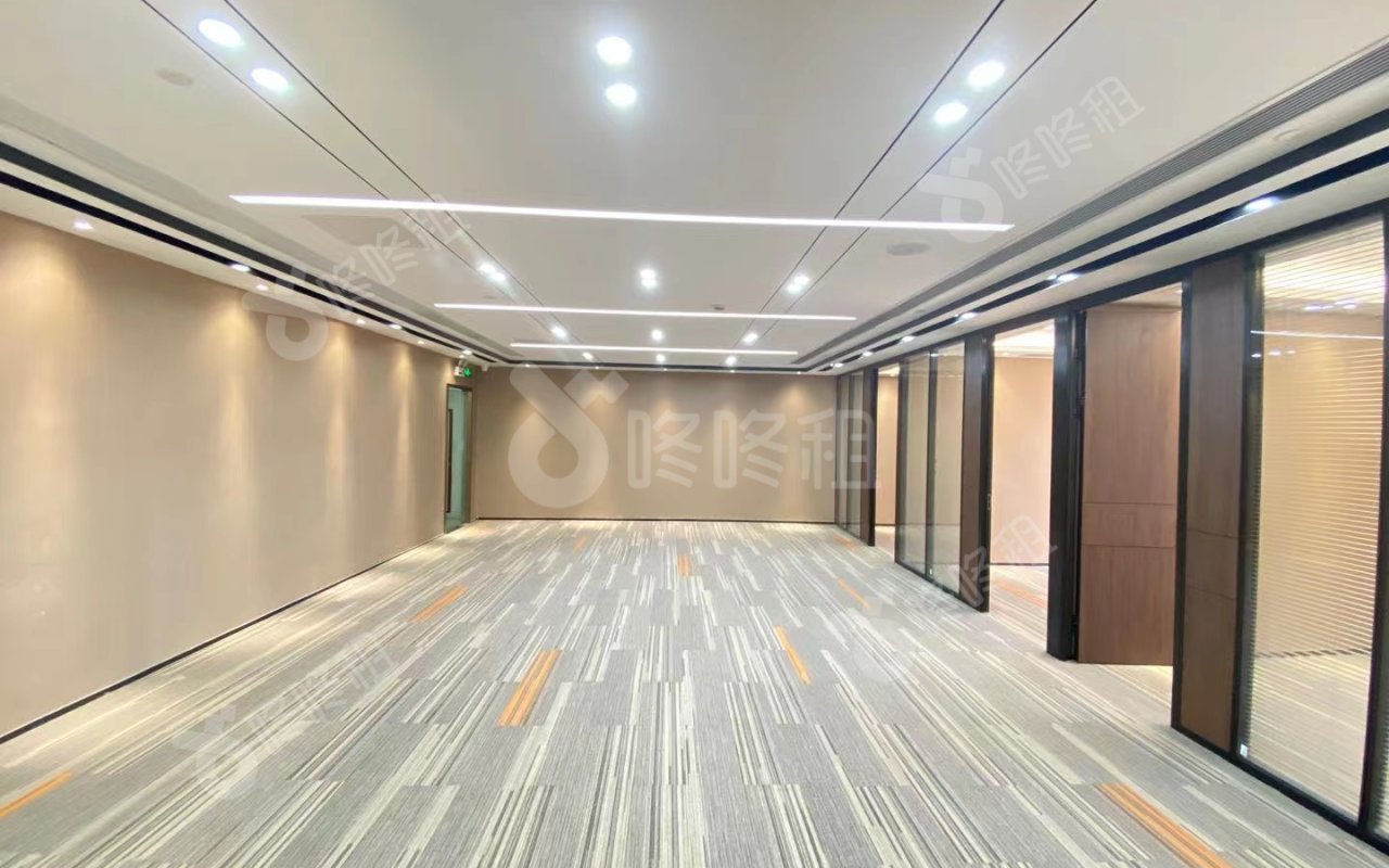 国际商会大厦_328平_精装_办公室开间