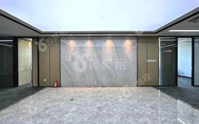 盈峰中心(易思博软件大厦)_355平米_精装_办公室房源出租