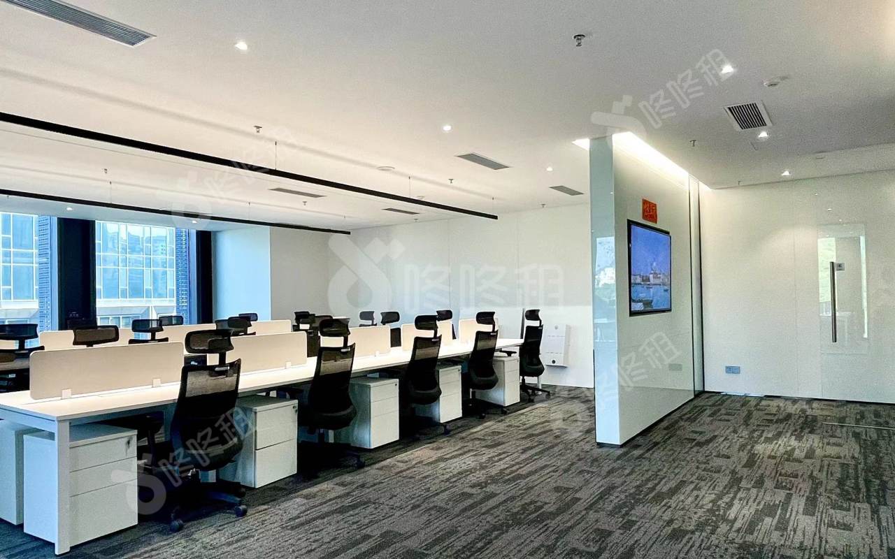 天珑移动大厦_365平_精装_办公室开间