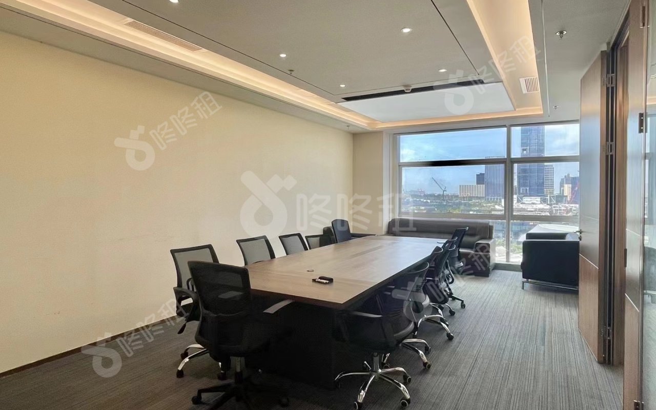 冠华大厦_552平_精装_办公室隔间