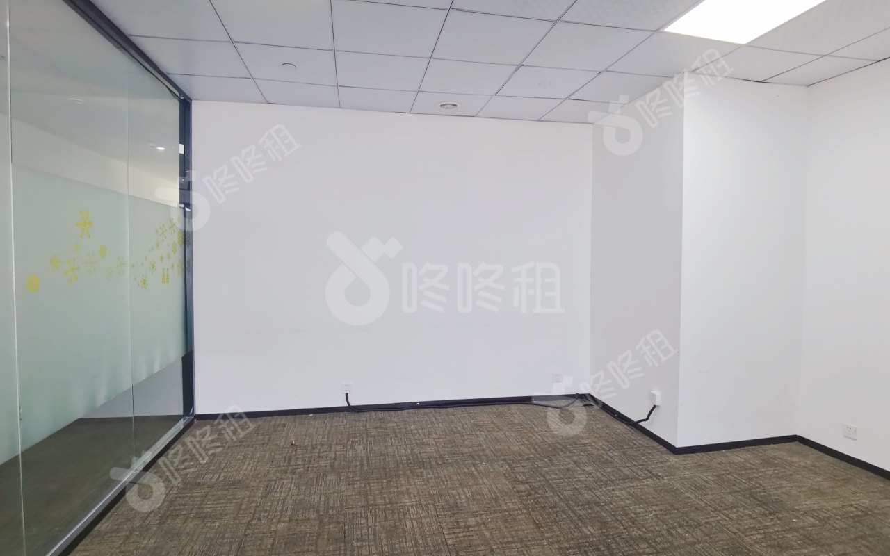 深圳百度国际大厦_841平_精装_办公室隔间