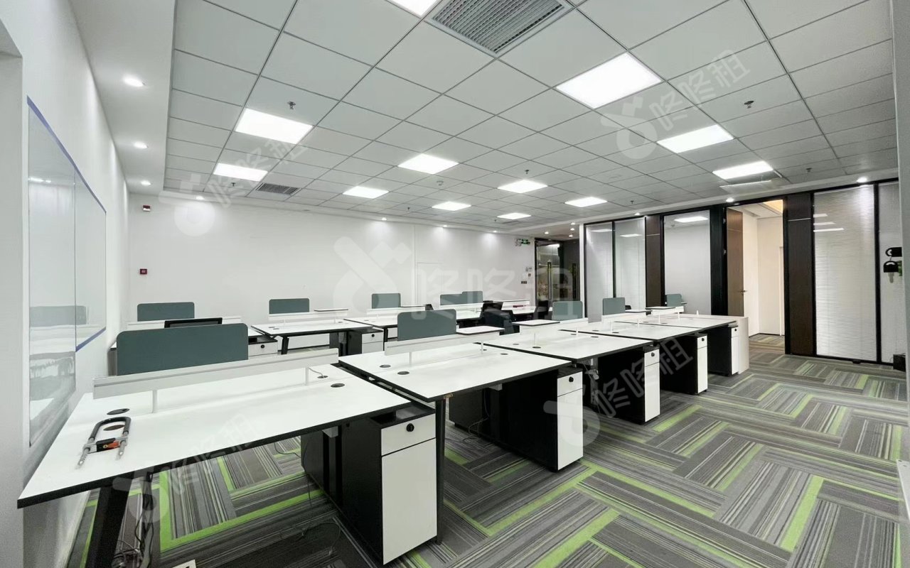 西北工业大学（深圳三航科技大厦）_290平_精装_办公室开间