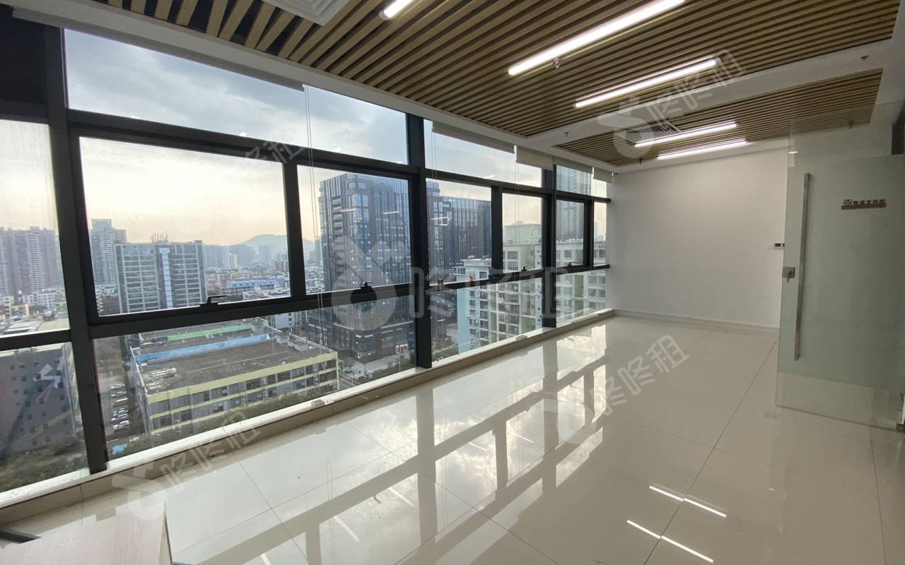 创新大厦_818平_精装_前台