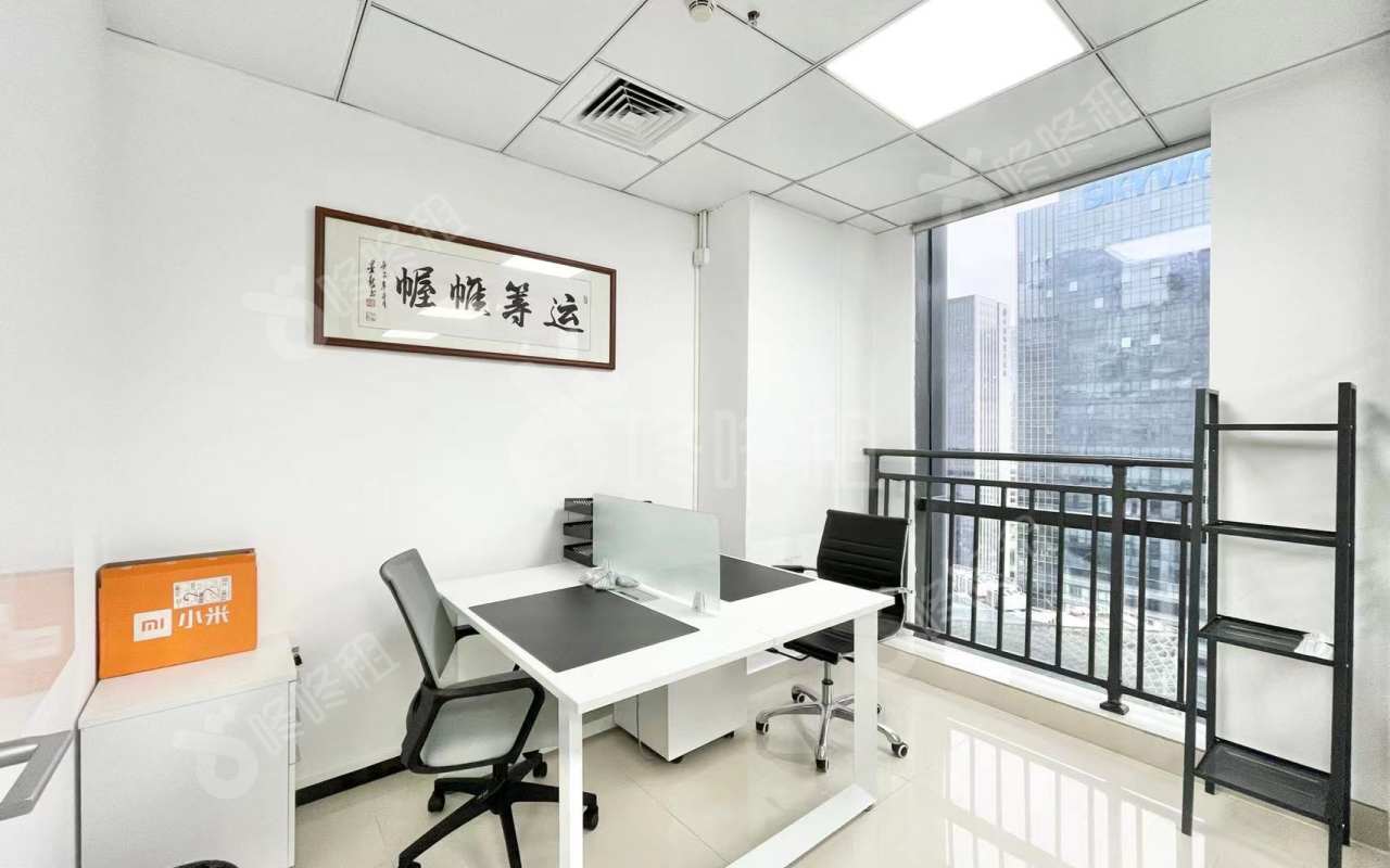 航盛科技大厦_96平_精装_办公室隔间