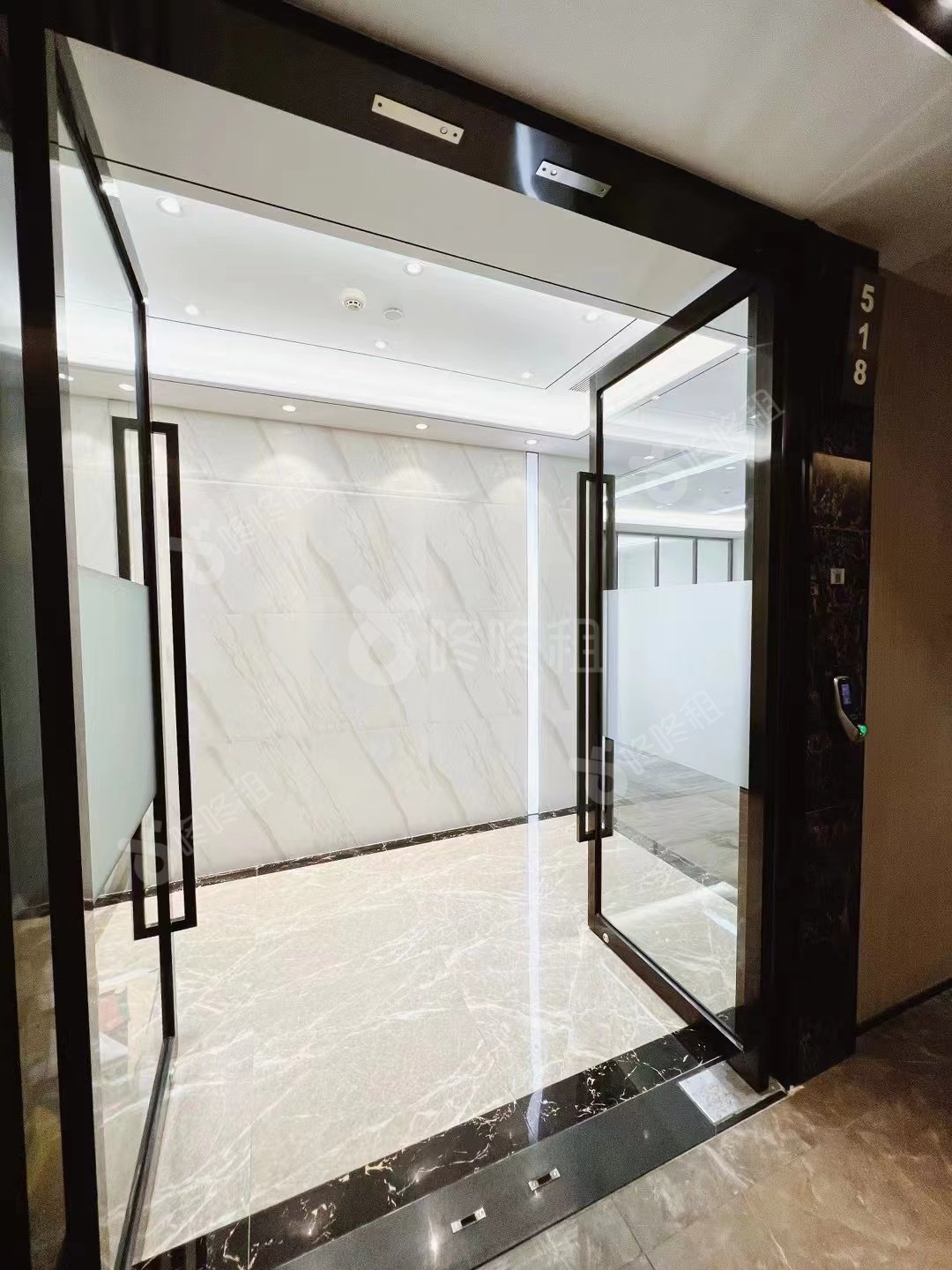 海源城_202平_精装_前台