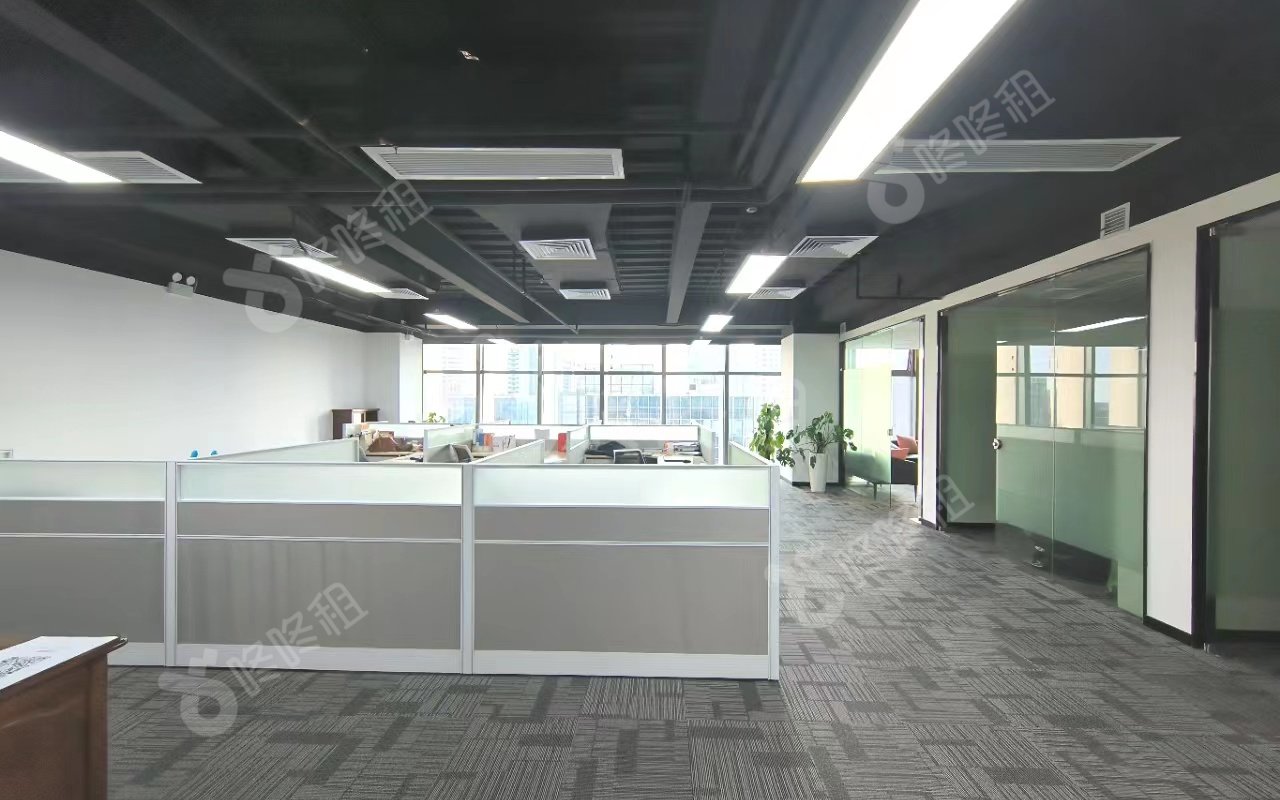 中科大厦_261平_豪装_办公室开间