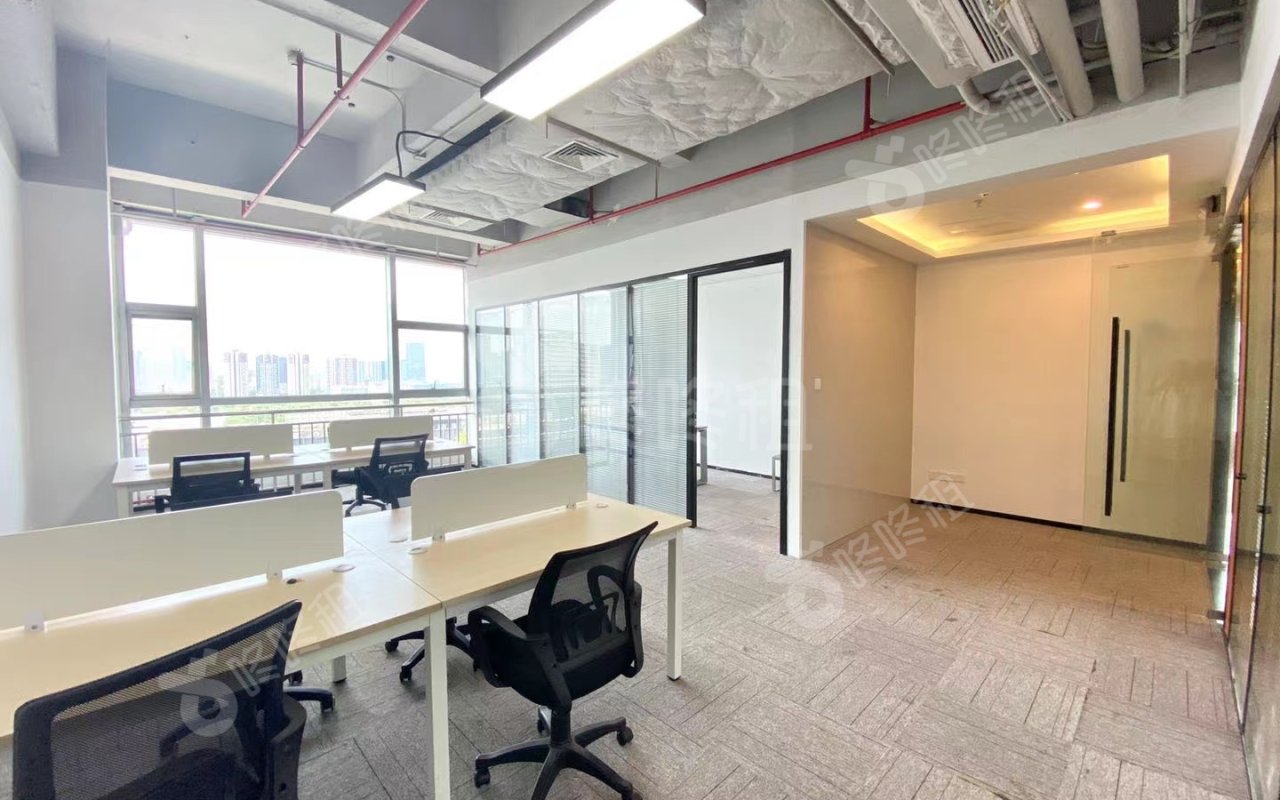 天明科技大厦_149平_精装_办公室开间