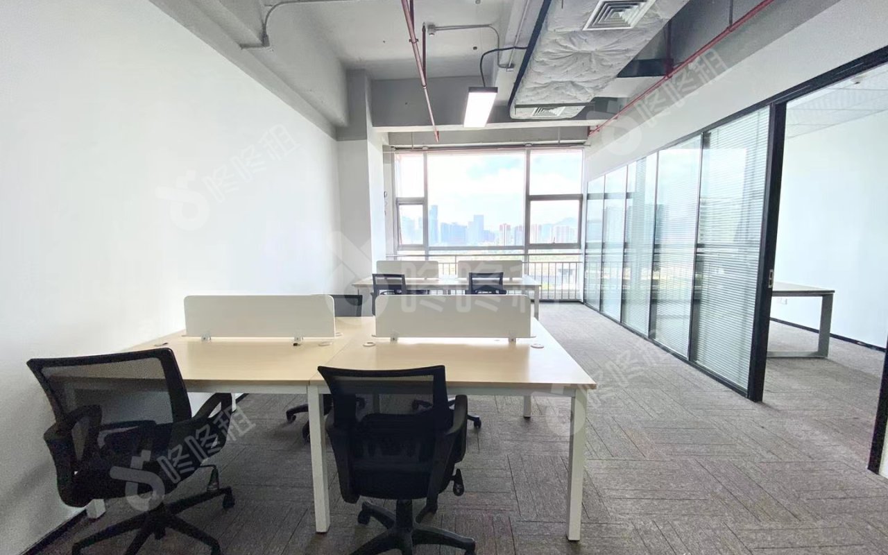 天明科技大厦_149平_精装_办公室开间