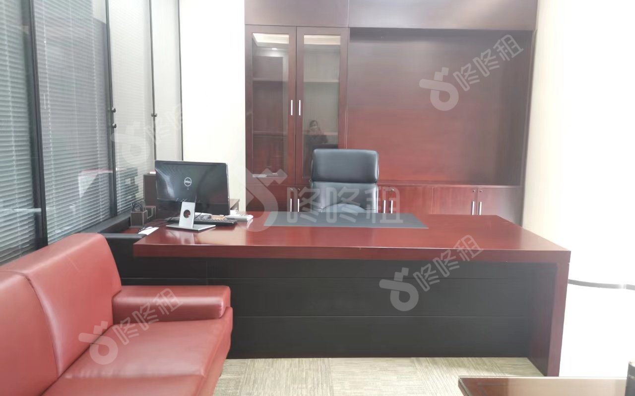 滨海云中心_2040平_精装_办公室隔间