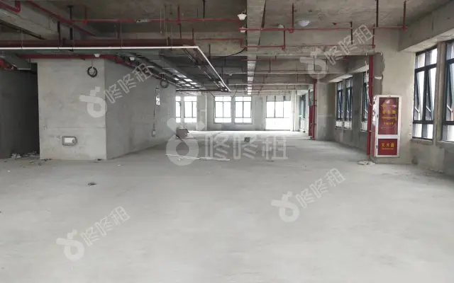 高盛商业大厦_1891平_毛坯_办公室房源出租