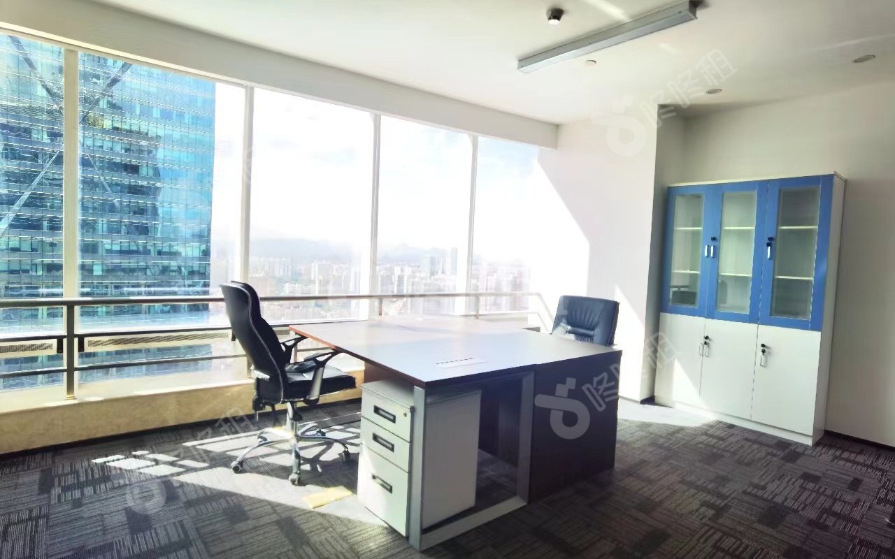 时代财富大厦_511平_精装_办公室隔间