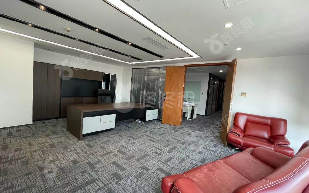 时代财富大厦_511平_精装_办公室隔间