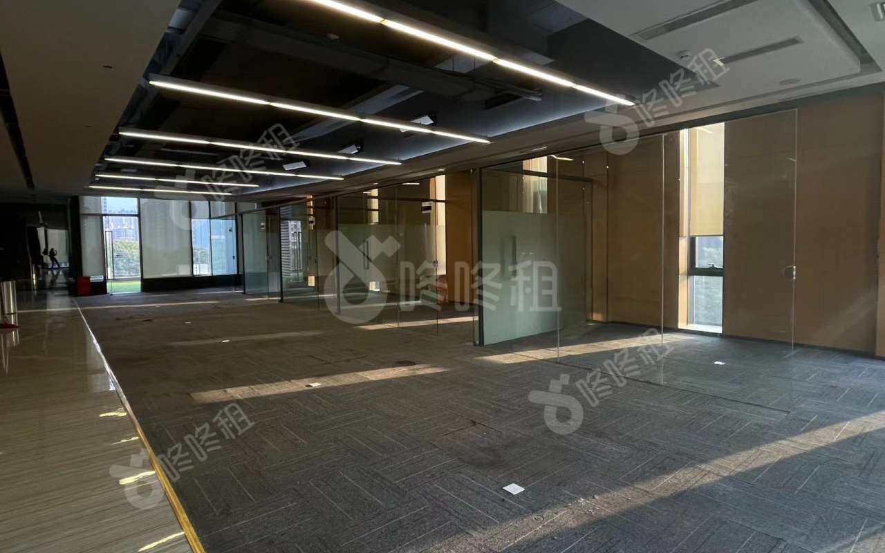 前海企业公馆_896.78平_精装_办公室开间