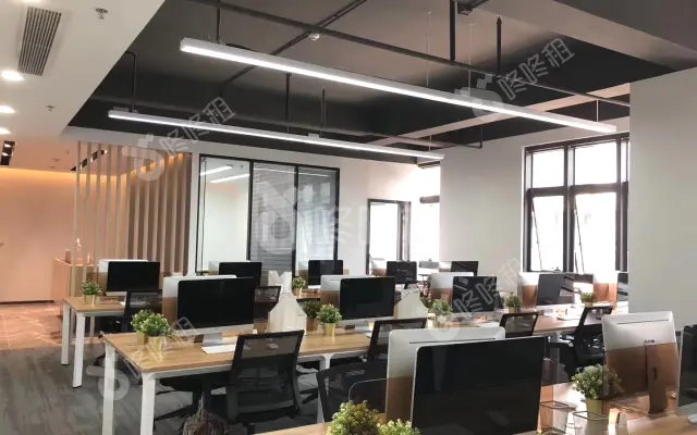 TCL国际E城_407平米_精装_办公室房源出租