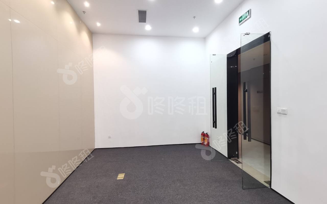 万庭大厦_319平_精装_前台