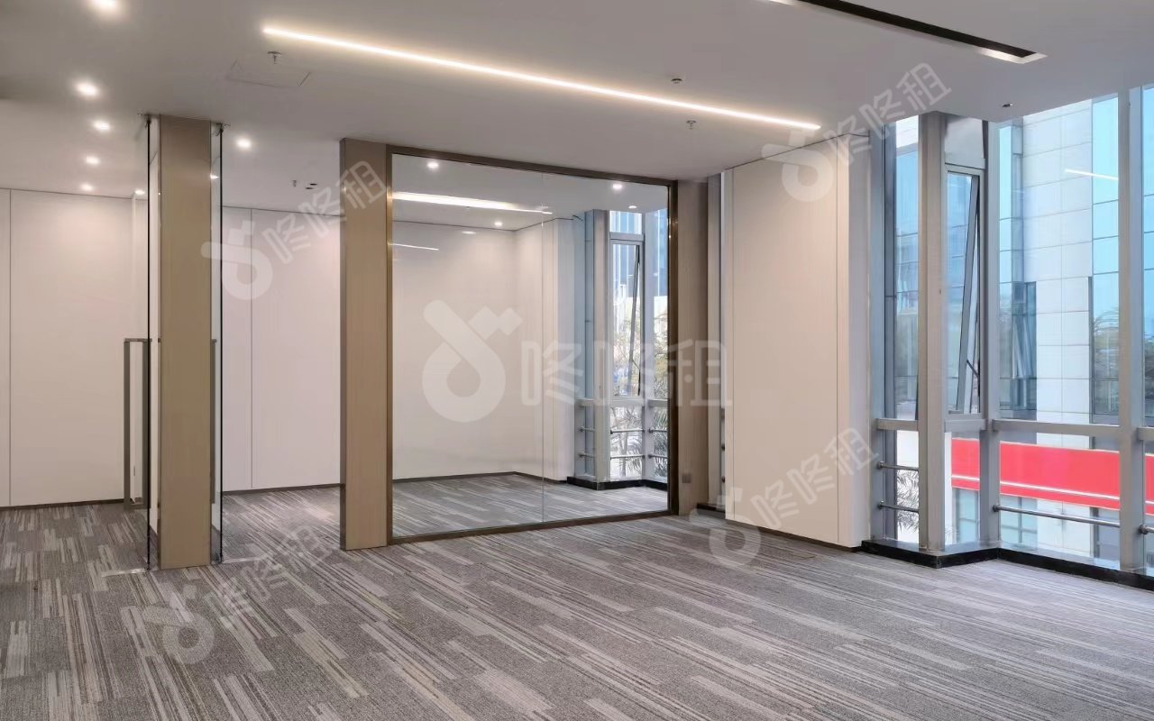 荣超滨海大厦_195平_豪装_前台