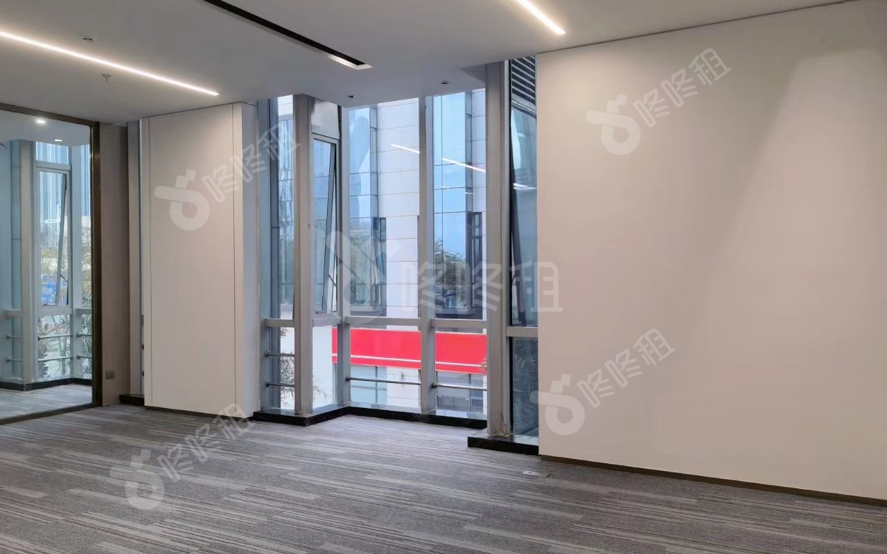 荣超滨海大厦_195平_豪装_前台