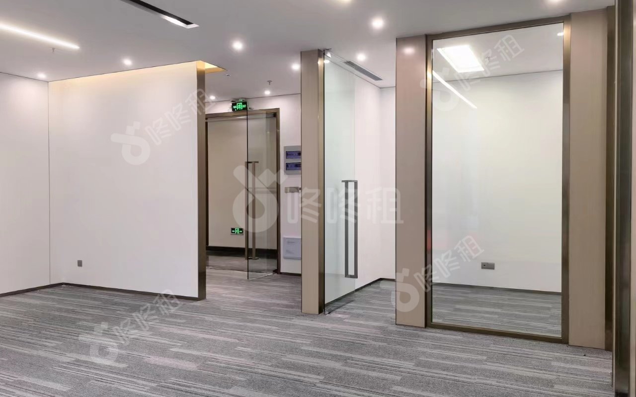 荣超滨海大厦_195平_豪装_前台