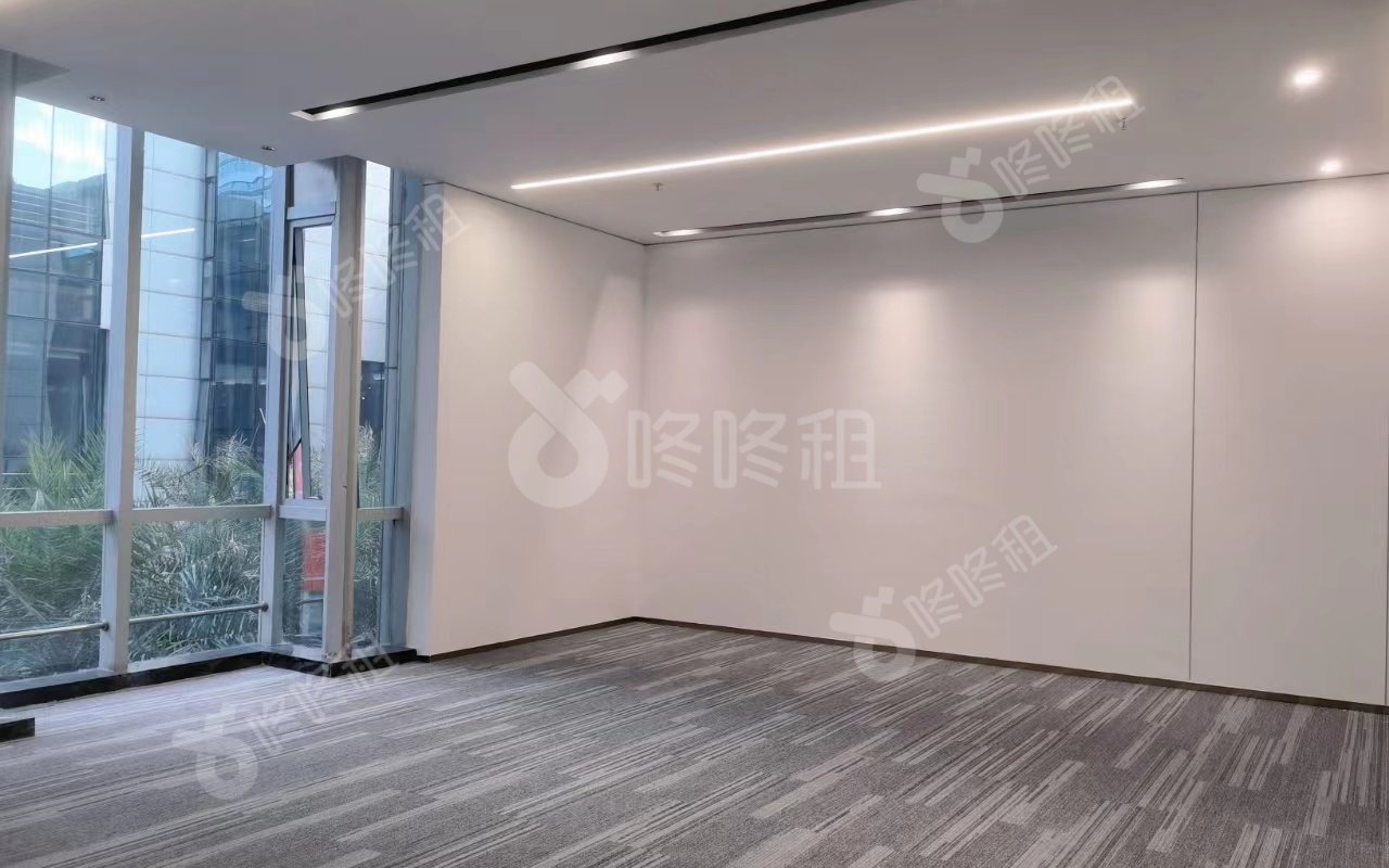 荣超滨海大厦_195平_豪装_前台