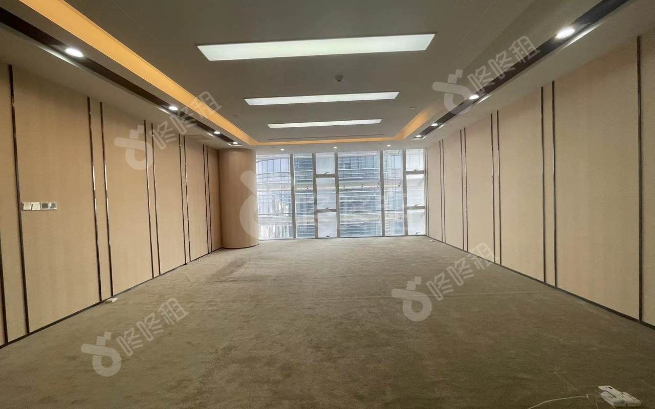 中洲大厦_739平_精装_办公室隔间