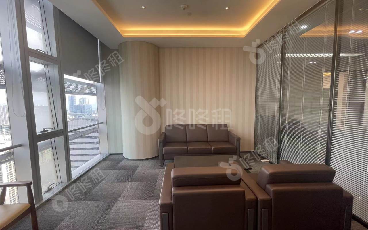 中洲大厦_739平_精装_办公室隔间