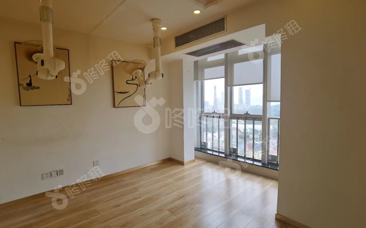 瑞思中心_151平_精装_办公室隔间