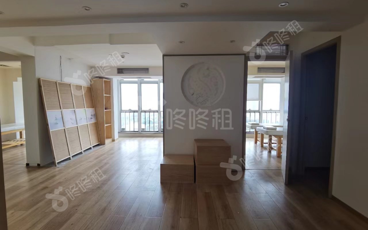 瑞思中心_151平_精装_前台