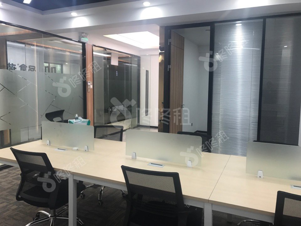 大学城创客小镇_225平_豪装_未分类