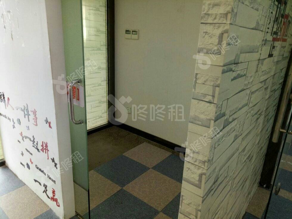 恒裕中心_117平_精装_未分类