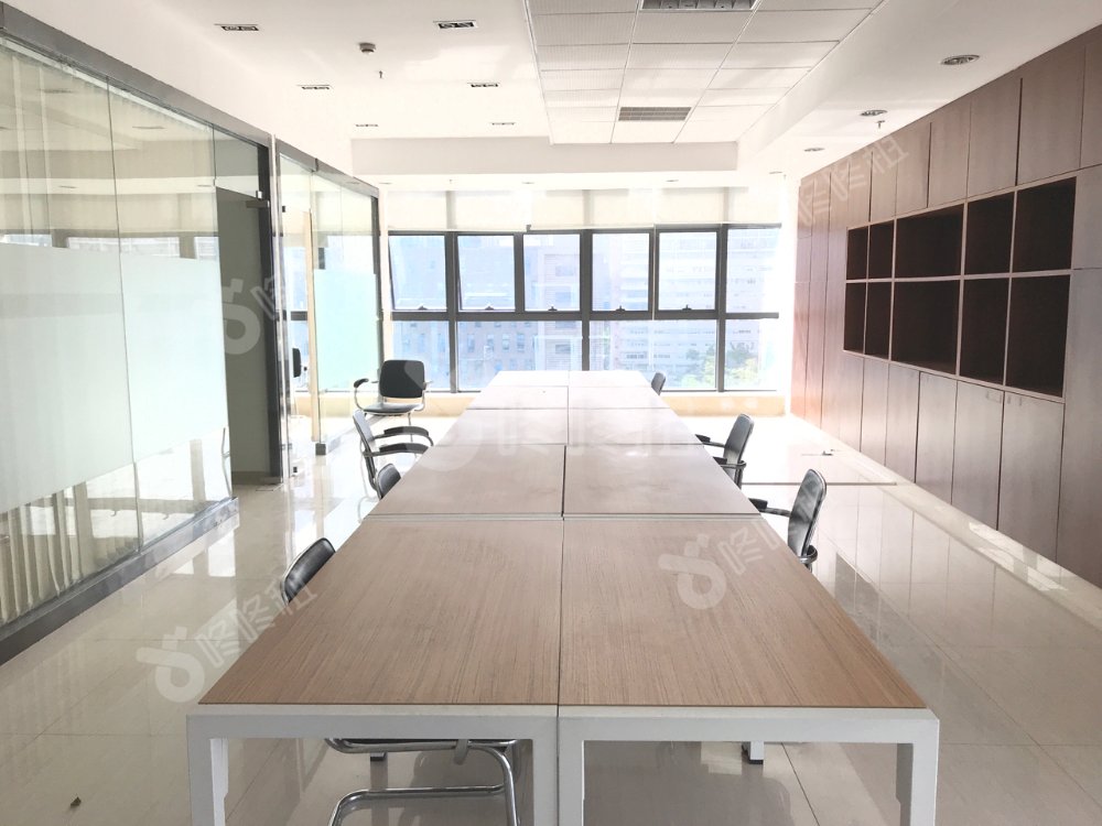 清华紫光信息港_198平_精装_未分类