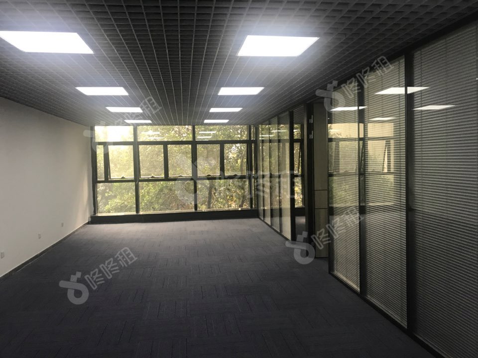 清华紫光信息港_228平_精装_未分类