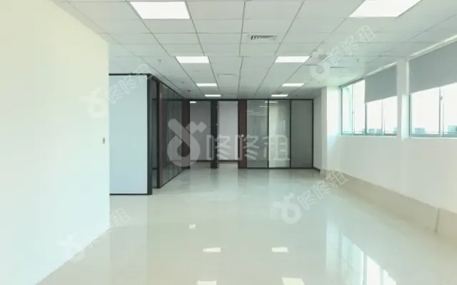 一本电子产业园_422平_精装_办公室房源出租
