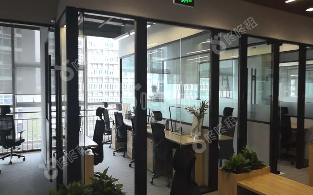 中天世联(特发信息科技大厦)_独立7人间_办公室图片