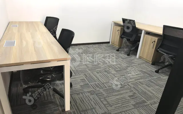 蜻蜓创客空间(金鸿广场)_独立4人间_办公室图片