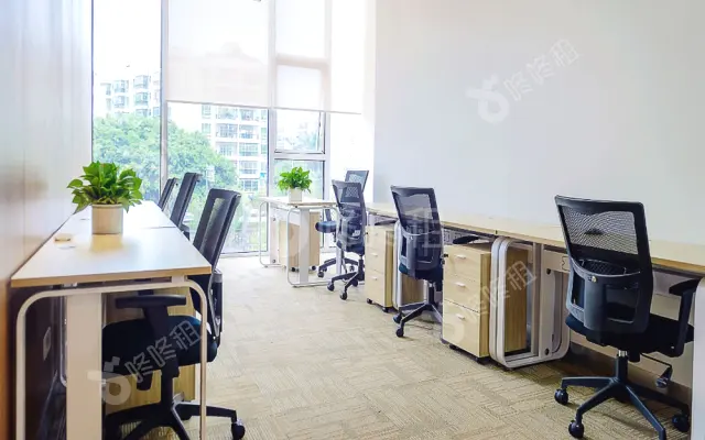众里JoininHub(众里创业社区)_独立7人间_办公室图片